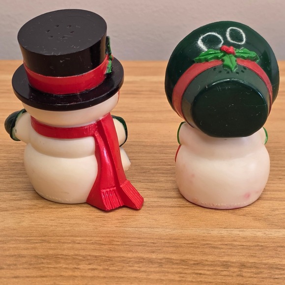 Vintage Hallmark Christmas Happy & Merry Salt Pepper Shakers Set Snowmen Holiday - Picture 3 of 10